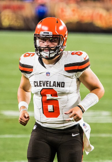 Google Common License: Baker Mayfield scoring his first NFL touchdown
