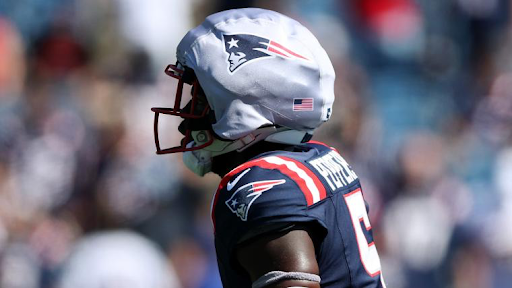 New England Patriots safety Jabrill Peppers wearing a guardian cap in a regular season game. 